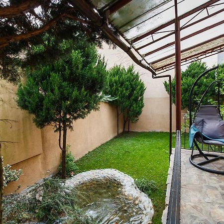 Stunning, Newly Renovated Central Apartment Oradea Zewnętrze zdjęcie